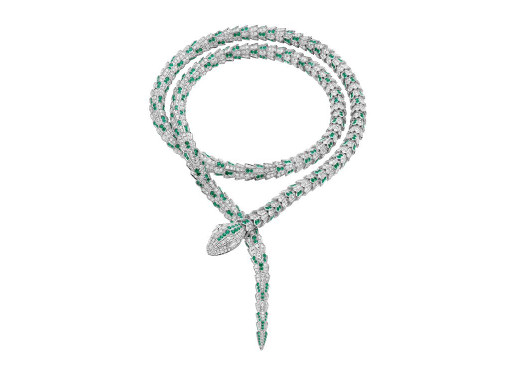 Bulgari serpenti 2024 necklace emerald