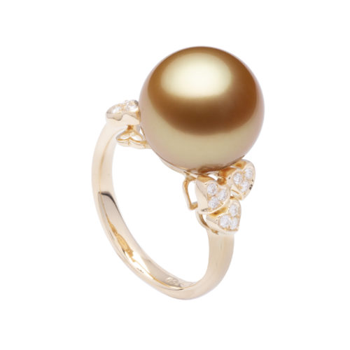 Jewelmer, Petit Coeurs ring with golden South Sea Pearls adorned with hearts in yellow gold and diamonds